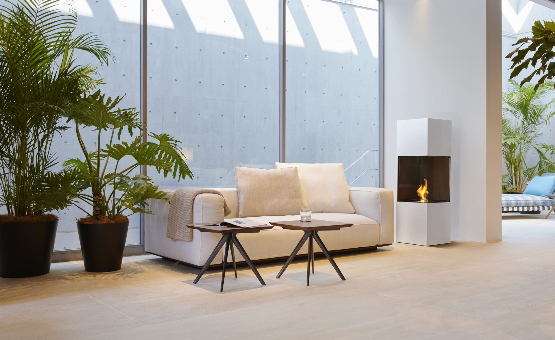 EcoSmart BE White Living Area