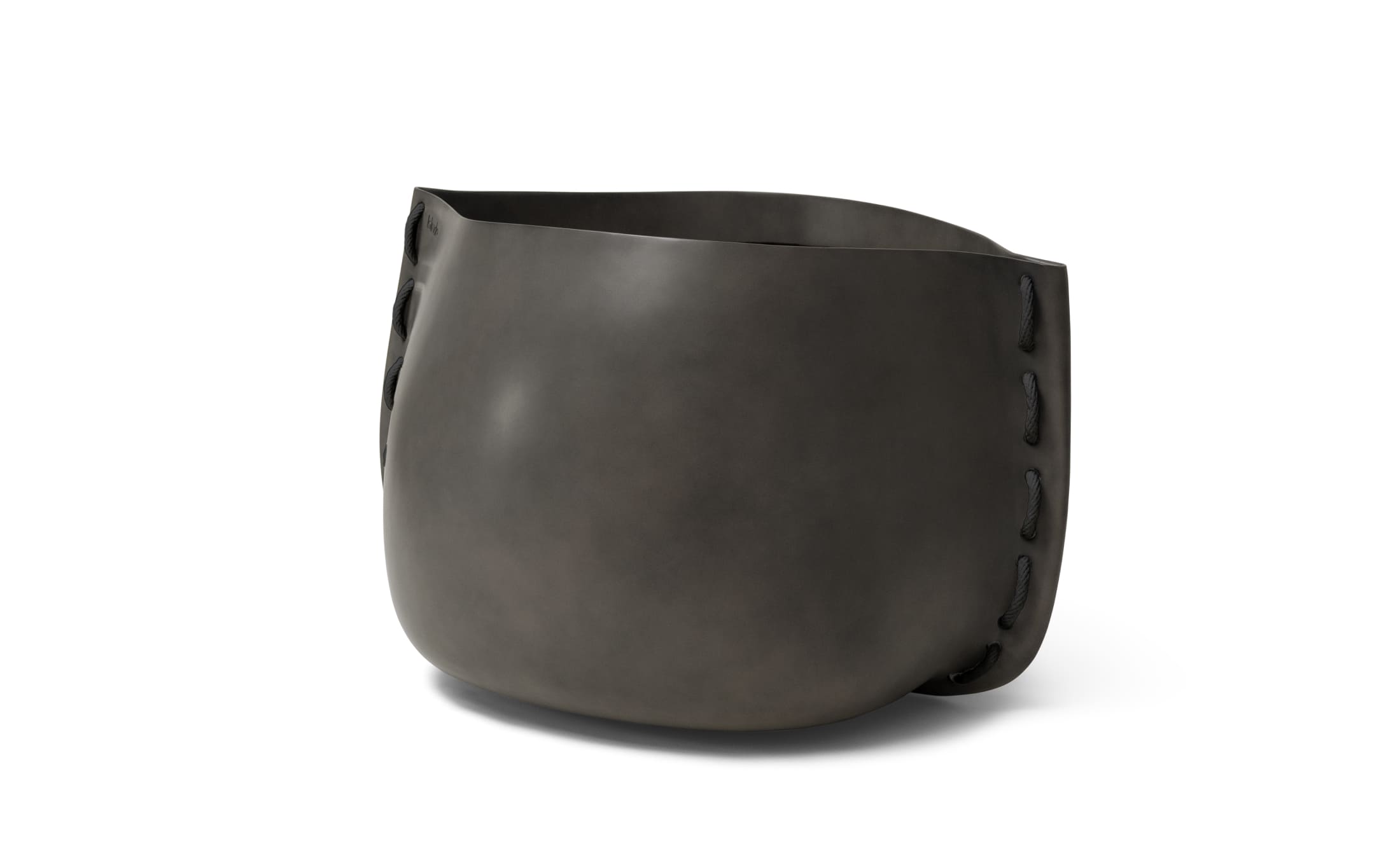 Blinde Design Stitch 100 Planter in Natural with Black Rope